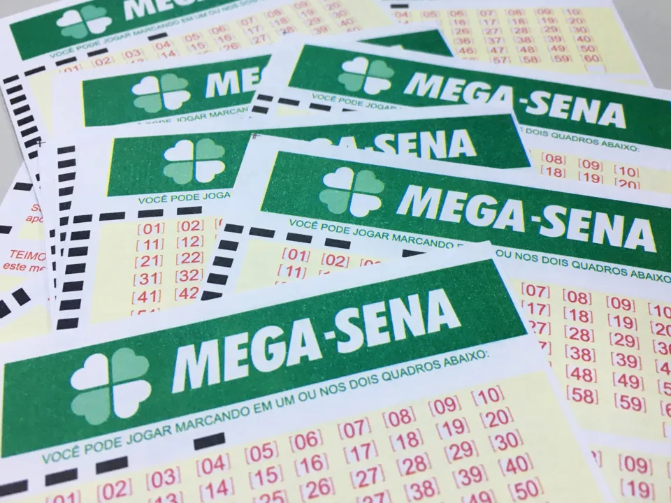 Mega-Sena acumula e pode pagar R$ 30 milhões na quarta-feira
