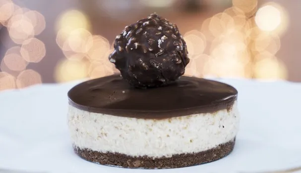 Cheesecake de avelã com chocolate (Foto: Divulgação)