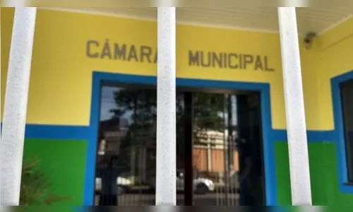 
							Gaeco faz operação e mira vereadores de Rio Branco do Sul suspeitos de receber valores para beneficiar prefeito
						
						