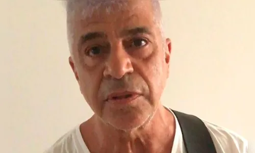 Lulu Santos diz que MPB regrediu à fase anal em dia de lançamento de clipe de Anitta