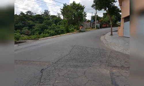 Chamado de 'caolho', garoto de 9 anos mata colega de 12 a pauladas