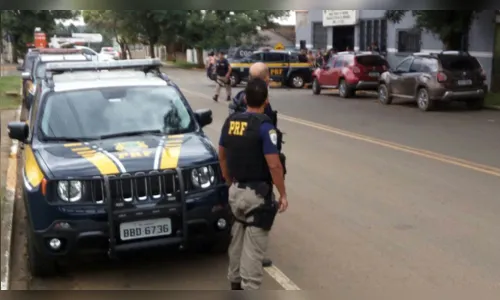 
							Dez são presos durante operação de combate a assaltos a caixas eletrônicos e ao comércio ilegal de armas de fogo e munições
						
						