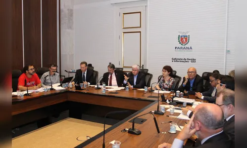 Governo propõe grupo de trabalho para discutir salário do PSS