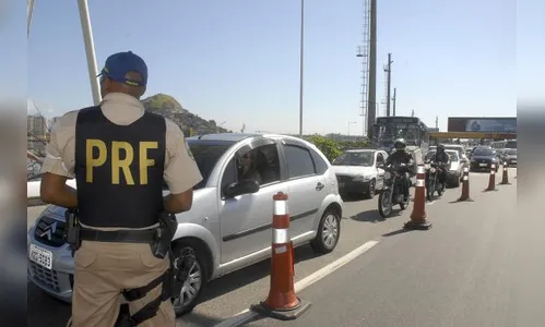Polícia Rodoviária Federal quer reduzir acidentes nas estradas