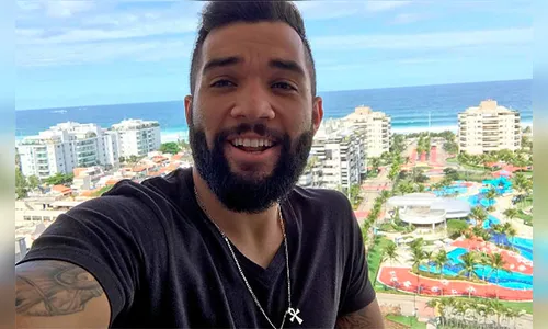 Jonathan Costa posta mensagem: 