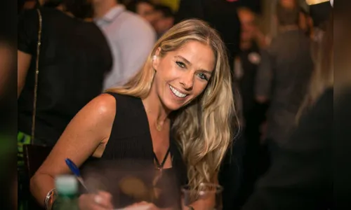 Caetano, Galisteu e outros artistas desejam 