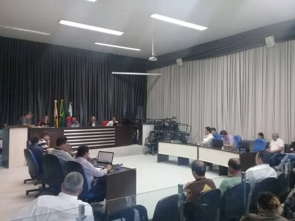 Câmara de Apucarana vota 23 projetos antes do recesso legislativo - Foto: Divulgação