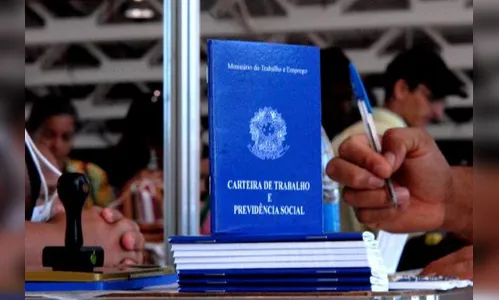 Paraná tem mais de duas mil vagas de emprego disponíveis