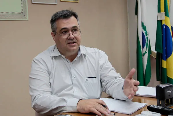 "Já executamos 120 km lineares de asfalto em cinco anos", destaca o prefeito Beto  Preto - Foto/TN