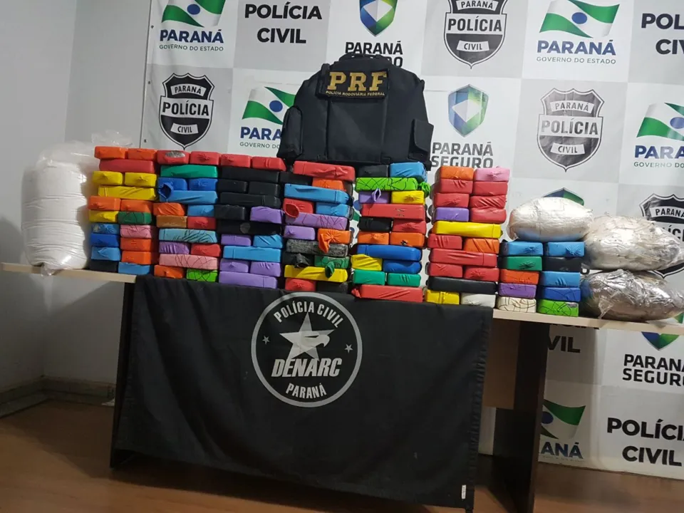 Polícia apreende aproximadamente R$ 2 milhões em drogas no Paraná 