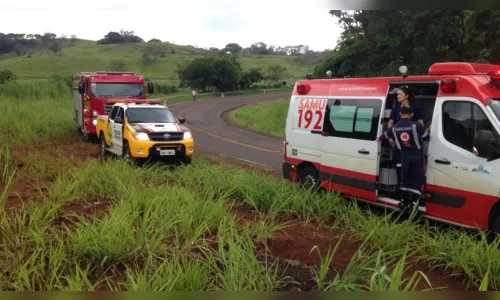 
							Motorista morre após capotar caminhão na PR-170 em Novo Itacolomi
						
						