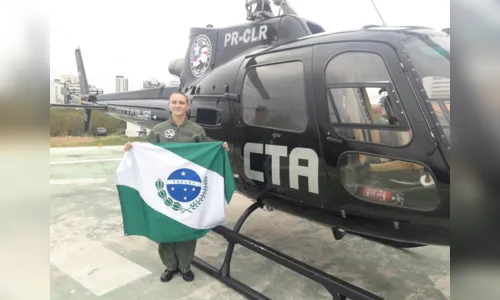 
							Policial de 33 anos é a 1ª mulher a integrar equipe de operações aéreas no Paraná
						
						