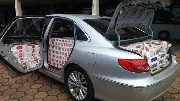 Veículo, com placas de Londrina, tinha R$ 11 mil em multas e infrações