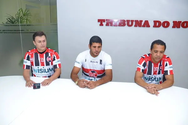 Tejada, Oscavo e Júlio voltam a jogar neste domingo no Estádio Olímpio Barreto |  Foto: Sérgio Rodrigo