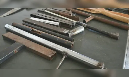 
							PM descobre que usuário de tornozeleira fabricava armas em casa 
						
						