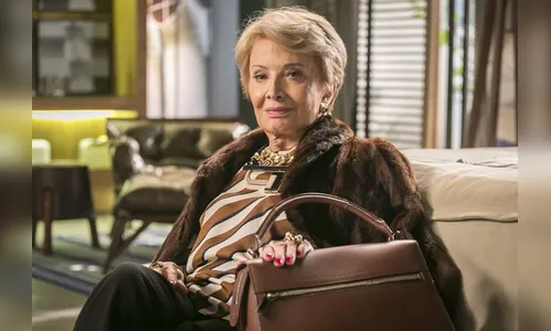 Glória Menezes é internada com infecção respiratória 