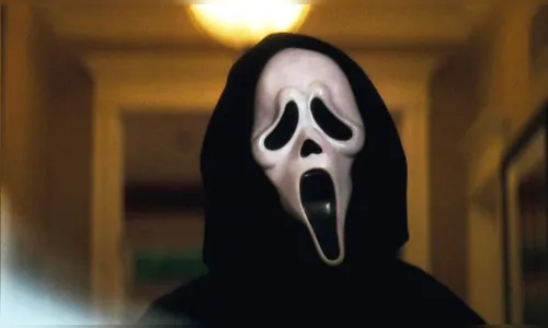 Assaltantes atiram na vítima durante roubo em condomínio fechado em Arapongas