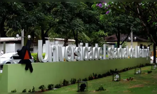 UEM seleciona Intérprete da Língua Brasileira de Sinais