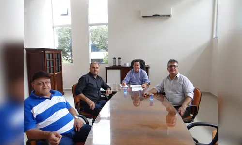 Bertoli recebe presidente da Câmara de Manoel Ribas