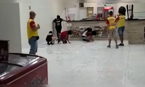 Polícia investiga conduta de empresário que divulgou imagens de menores limpando lanchonete após calote