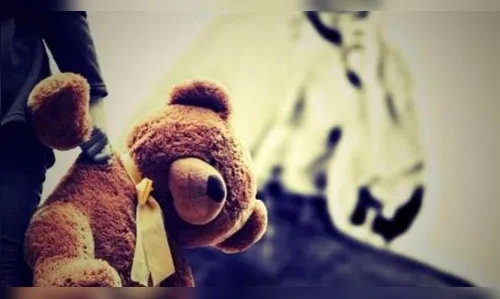 Menina de dois anos morre após ser estuprada por padrasto, que confessou o crime