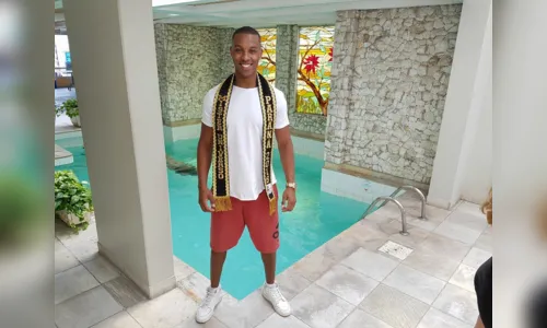 
							Representante de Arapongas é eleito Mister PR Universo 2018
						
						