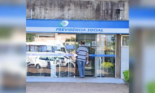 Servidores no INSS paralisam atendimentos para reivindicar melhorias