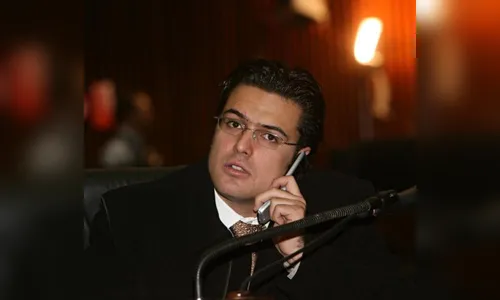 Ex-deputado é condenado a nove anos por mortes em acidente de trânsito