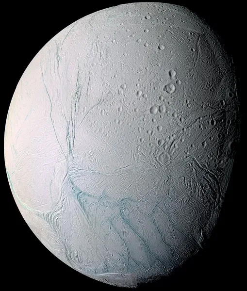 Lua de Saturno tem condições ideais para a vida, diz estudo