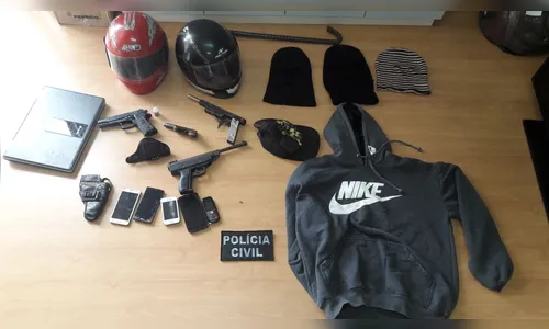 Trio é autuado em flagrante com armas e munições