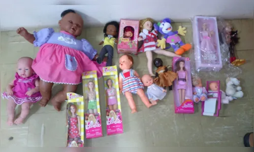 
							Advogada é presa por vender barbies furtadas na internet no Paraná
						
						