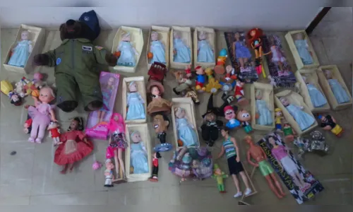 
							Advogada é presa por vender barbies furtadas na internet no Paraná
						
						