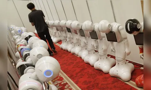 Hackers simulam sequestro de robô humanoide