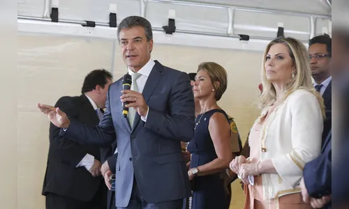 Beto Richa anuncia na próxima semana se fica ou não no governo