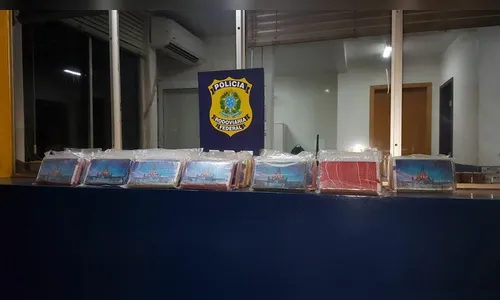 Argentinos são presos com 52 quilos de pasta base de cocaína no Paraná