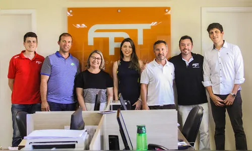 Por aclamação, Silvio de Souza é reeleito presidente da FPT