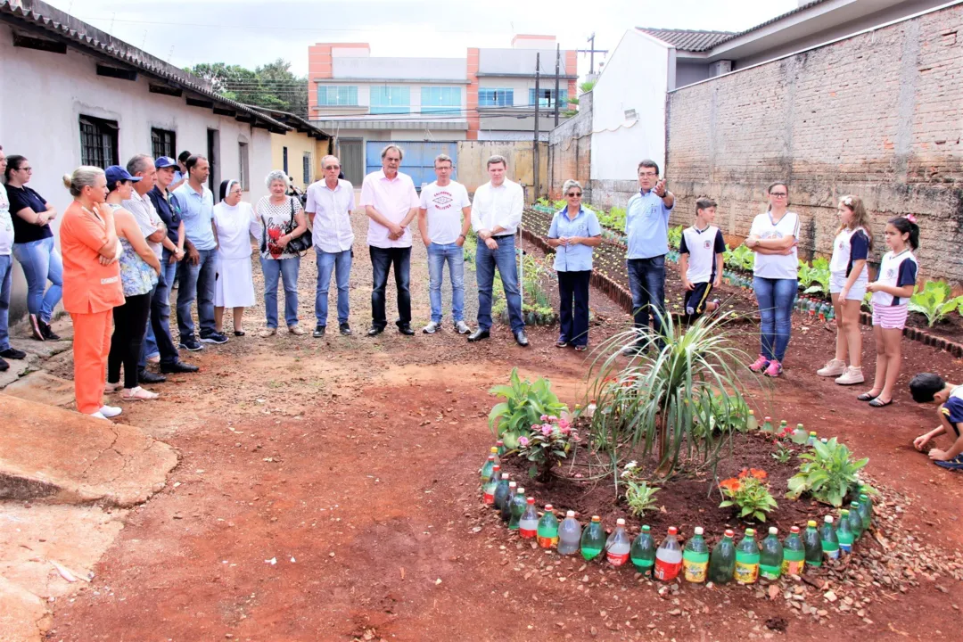 Prefeitura e Hospital Santa Casa inauguram Horta Comunitária