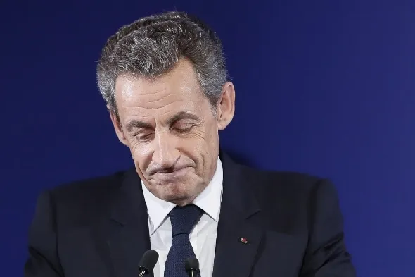 Ex-presidente Sarkozy é detido por financiamento ilegal de campanha -  FOTO: EPA/IAN LANGSDON
