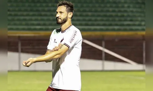 Ex-zagueiro do Roma Esporte Apucarana assume o Cascavel Clube Recreativo