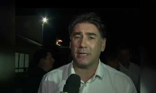 Celular do prefeito de Cascavel é clonado, e mensagens pedindo dinheiro são enviadas