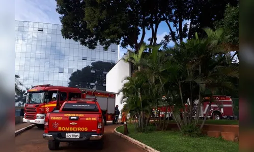 Princípio de incêndio no STF assusta servidores, mobiliza Bombeiros e interdita anexo