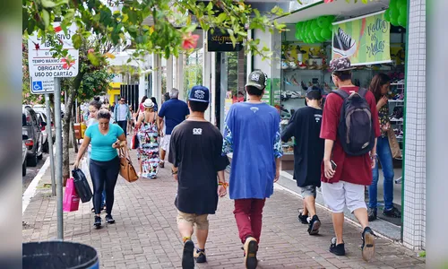 BC quer incentivar uso de cartão de débito com menos custos para lojistas