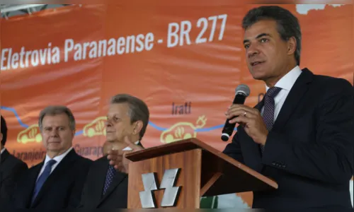 
							Primeira eletrovia do País vai cortar o Paraná de Leste a Oeste
						
						