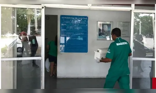 Família descobre que bebê morto foi trocado em hospital após abrir caixão pouco antes do sepultamento