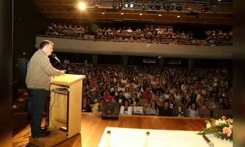 Beto Preto abre fórum estadual de dirigentes da educação