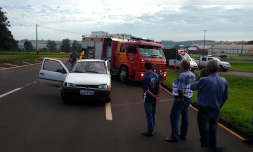 Acidente em Arapongas deixa vítima presa nas ferragens