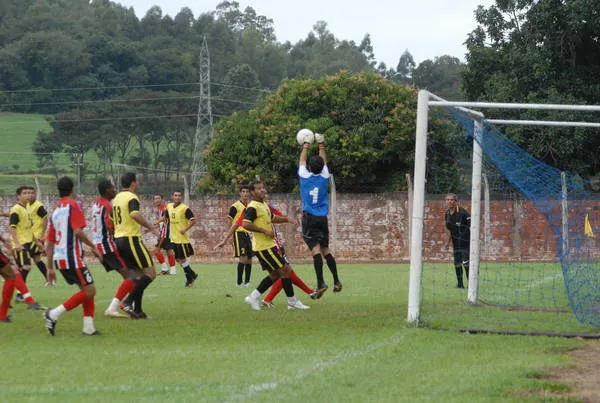 O Estádio Amante Felipeto sediou mais uma rodada do Campeonato da 1ª Liga da Comarca - Foto: Arquivo/TN