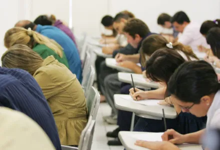 Inscrições para concurso da Prefeitura de Chopinzinho terminam nesta terça-feira