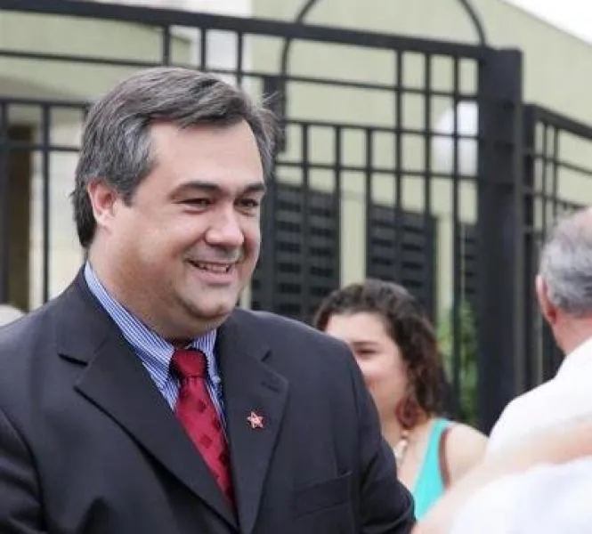 Beto Preto ainda não confirmou se continua no cargo de prefeito de Apucarana -Foto - TNONLINE