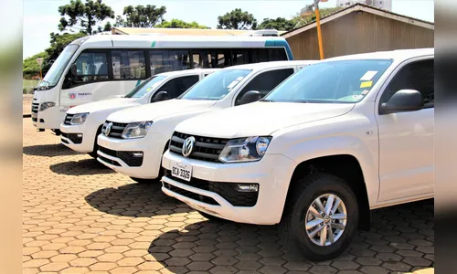 Secretarias de Saúde e Segurança recebem novos veículos em Arapongas